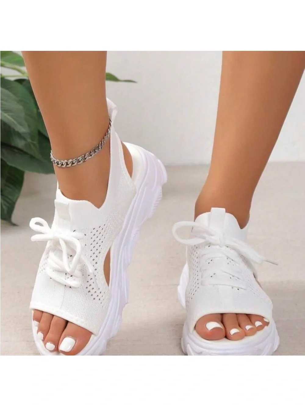 Women’s White Open-Toed Lace-up Knit Platform Sneaker-Sandals⭐️⭐️Sz: 10